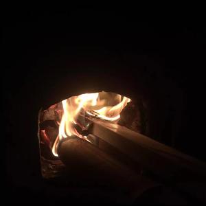 裸吊自慰喷浓精Gay
